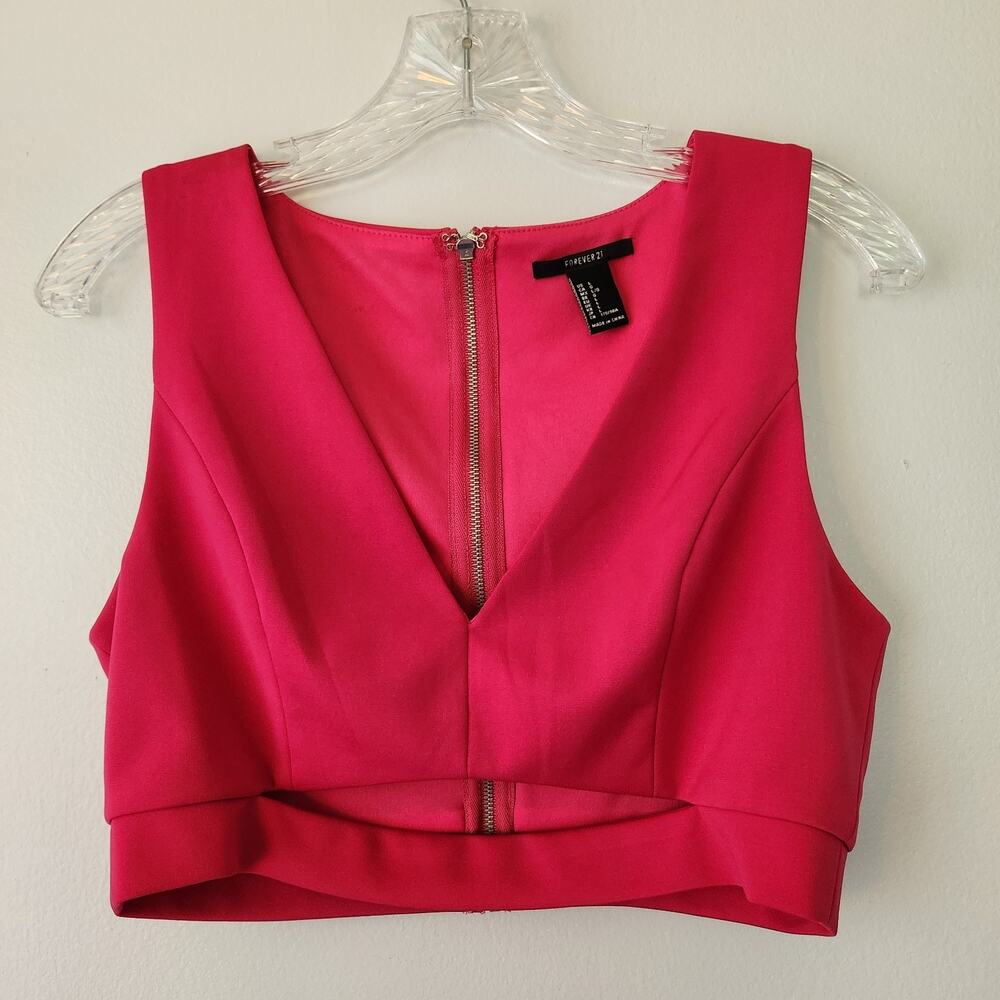 Forever 21 Top Women's L Fuchsia Pink Cropped Keyhole Front Y2K Designer Party